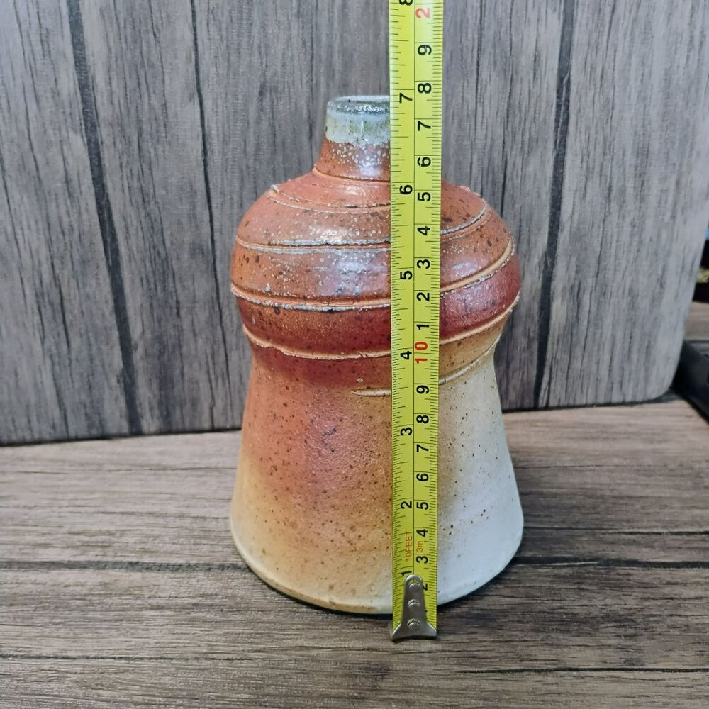 Hand Crafted Pottery Sake Bottle & Cup Set, Rustic Shino Glaze, Artist Signed - Picture 5 of 10